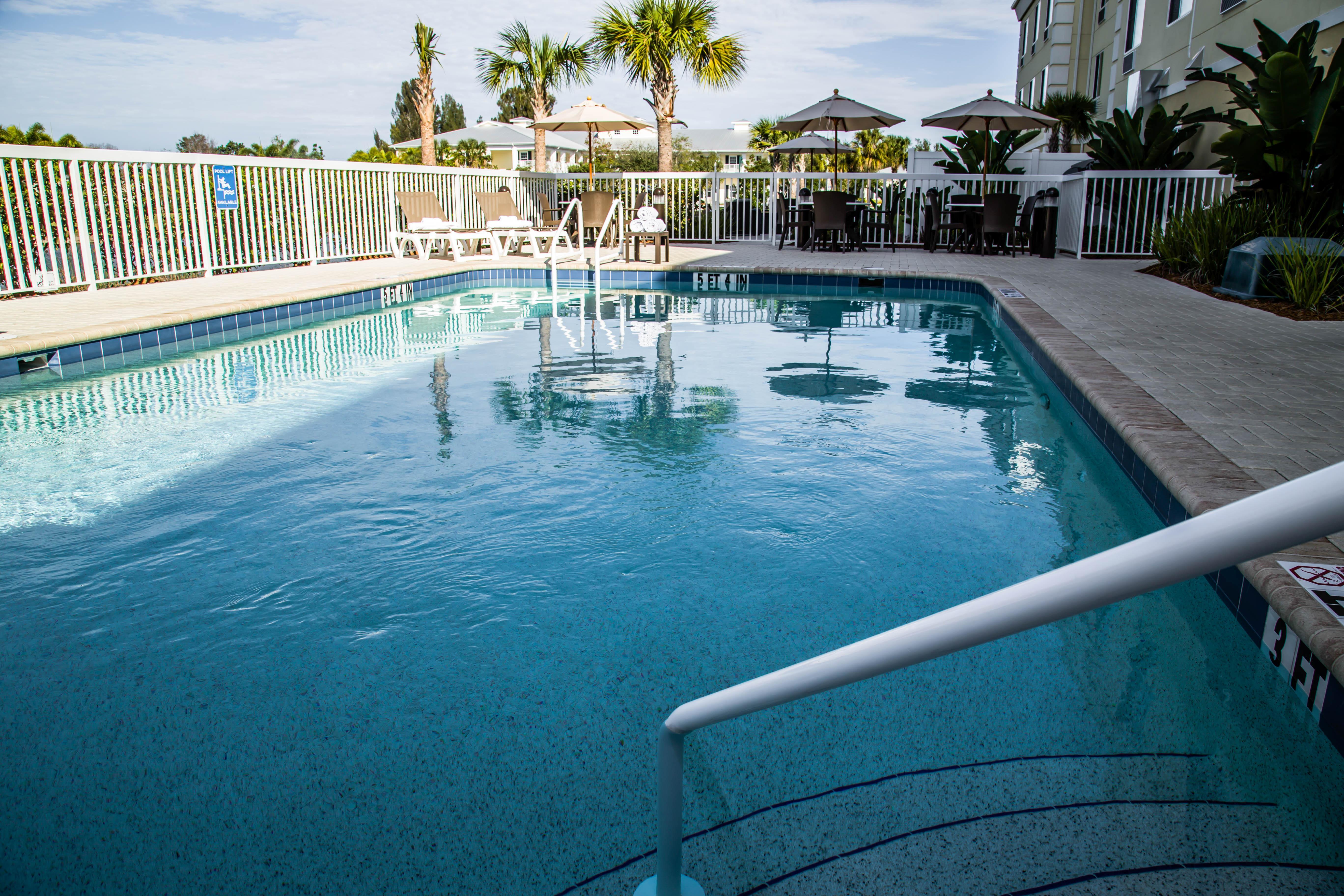 Comfort Suites Sarasota-Siesta Key Vamo Luaran gambar