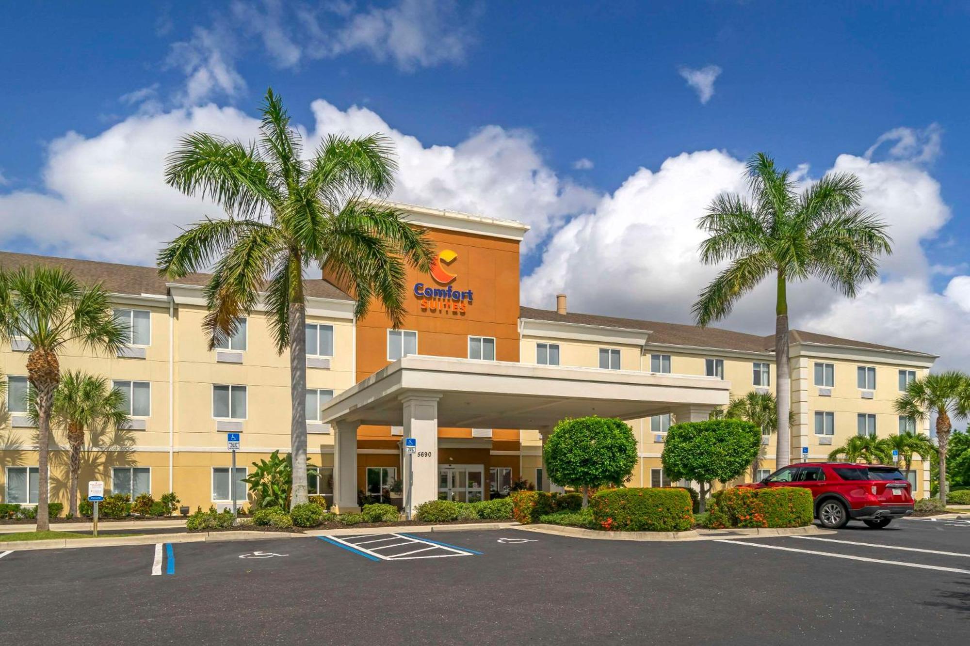 Comfort Suites Sarasota-Siesta Key Vamo Luaran gambar