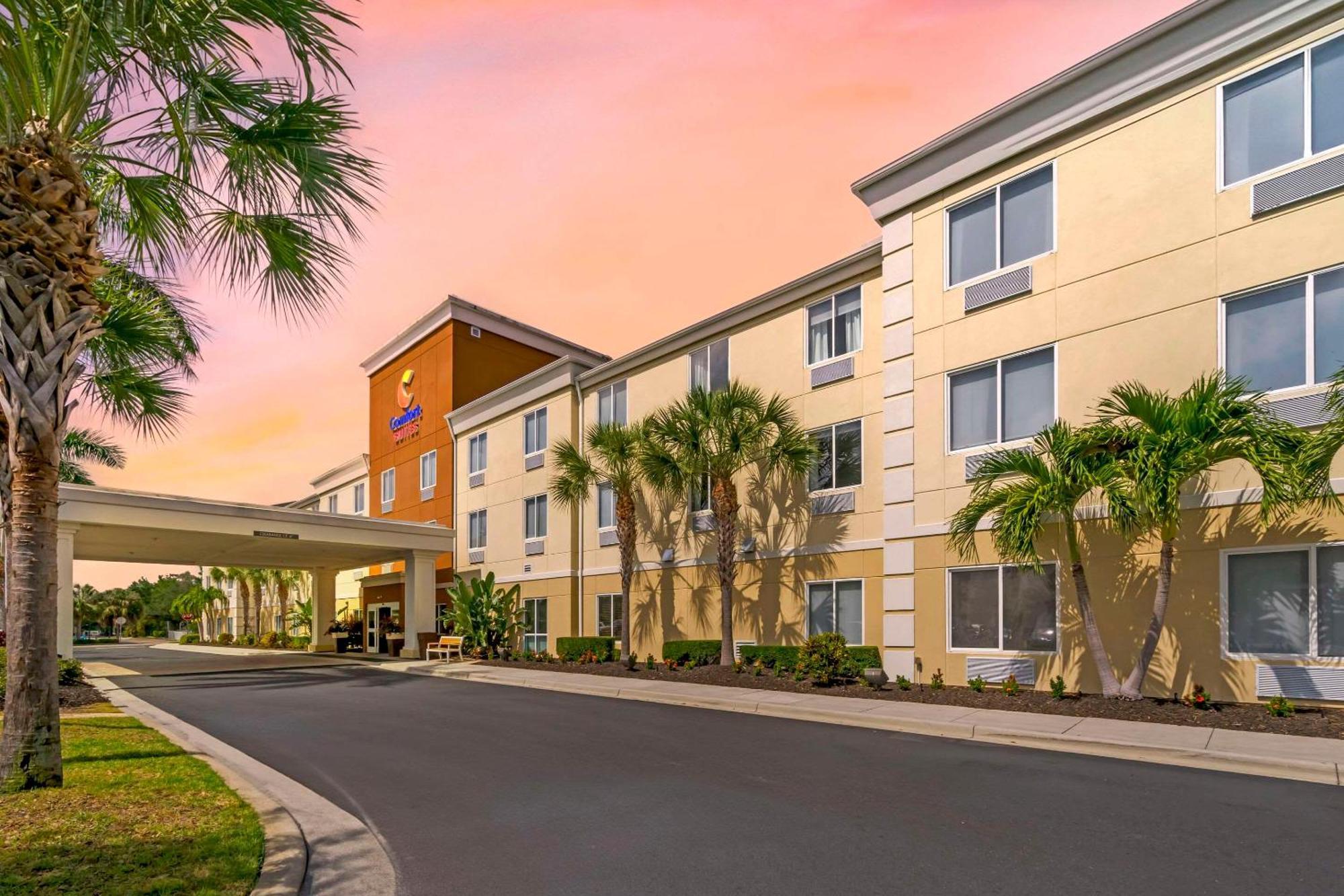 Comfort Suites Sarasota-Siesta Key Vamo Luaran gambar